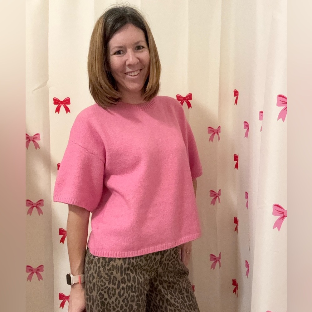 Le Lis Vibrant Pink Knit Top